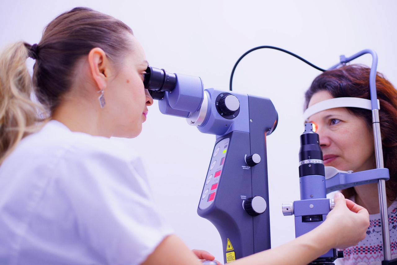 alles wissenswerte zur augengesundheit: tipps zur pflege, häufige augenprobleme und wie sie ihre sehkraft erhalten können.