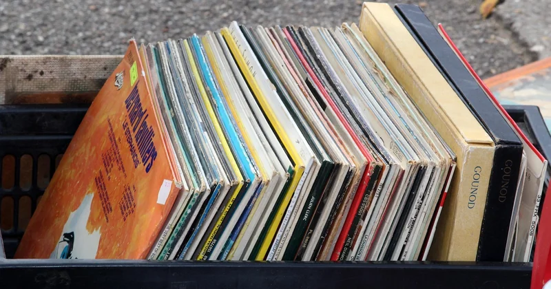 Vinyl verlegen ohne Kleben: die Alternative, die oft besser ist
